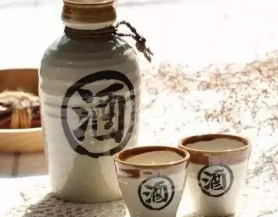 喝酒后头疼怎么办 十大快速解酒偏方